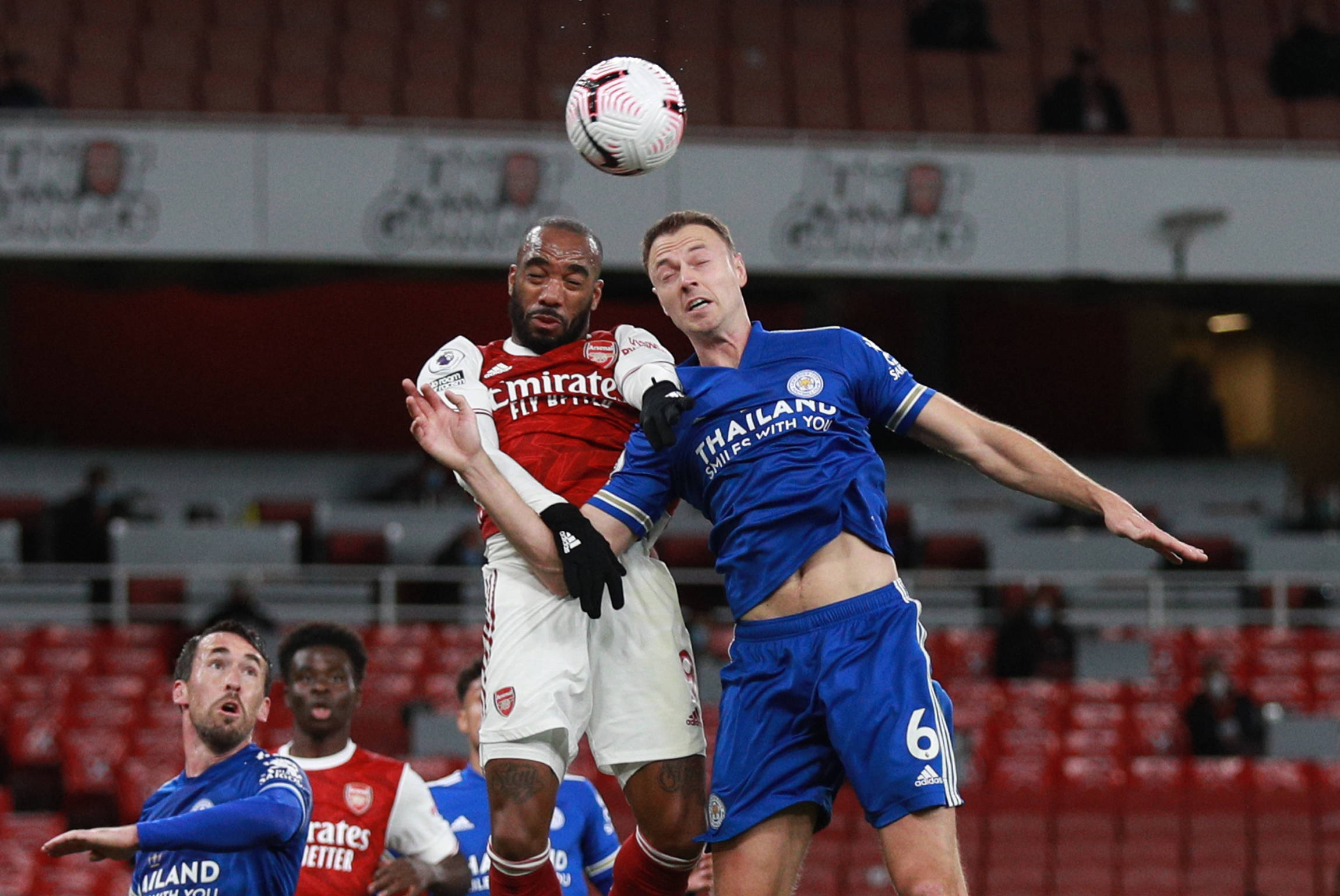 地面临诸多 地面临诸多